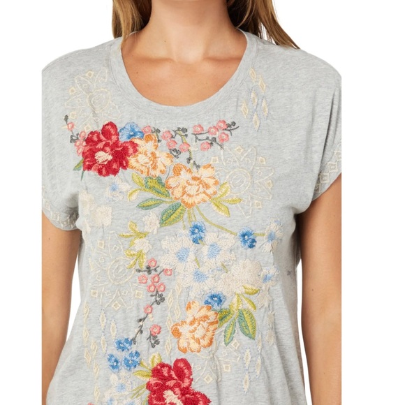 Johnny Was Tops - SOLD OUT~♥️ NEW! Johnny Was Josephine Tee